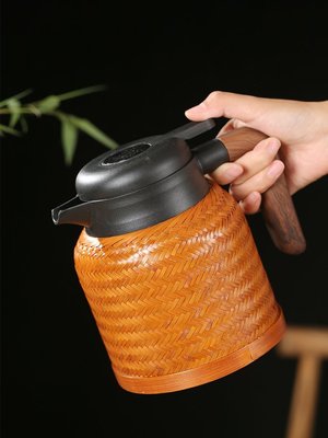 【熱賣精選】竹編復古暖瓶開水瓶熱水瓶熱水壺家用不銹鋼內膽保溫壺帶溫度顯示