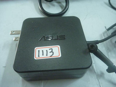 1113   ASUS筆電變壓器  百元起標