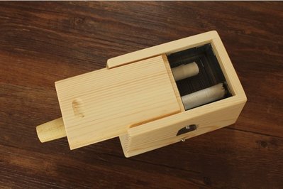 實木制艾灸盒雙針2針艾條槽雙孔家用溫灸盒木質隨身灸艾絨艾條儀器具薰肚臍