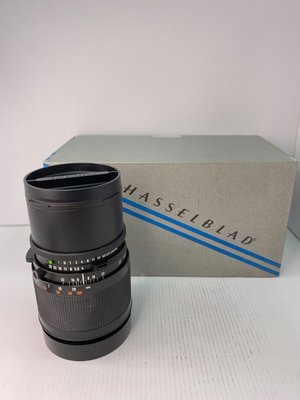 哈蘇 Hasselblad CF180/4 鏡頭 序號：7513112 顏色：黑 備註：德國製/全新