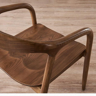 北歐實木椅子餐椅家用書桌椅餐廳酒店會議椅現代簡約靠背椅總統椅