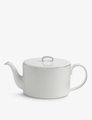 全新正品。英國 WEDGWOOD。白金幾何系列 - 茶壺 - 1L。預購