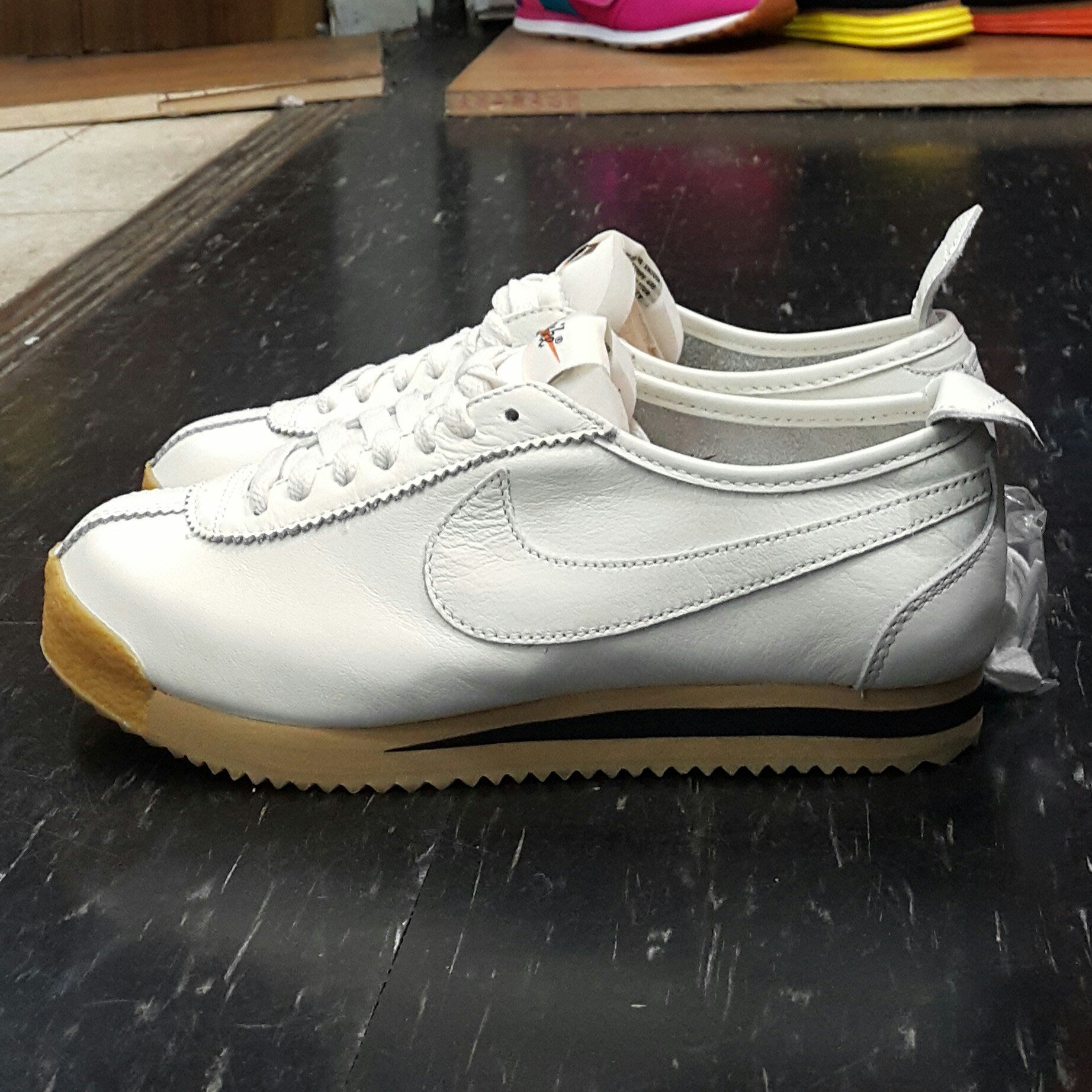 nike wmns cortez 72