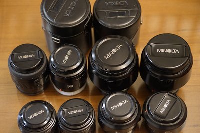 【售】8顆 Minolta定焦鏡 50mm 50mm微,24mm,85mm大光圈人像鏡(Sony A口 E口須轉接) -