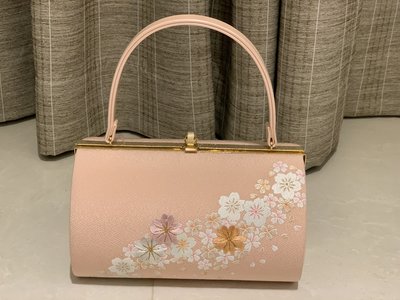 日本粉色櫻花質感手拿包