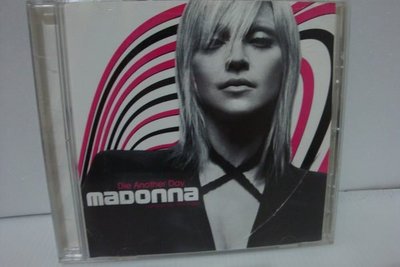 【銅板交易】二手原版CD♥Madonna(瑪丹娜))~"Die Another Day/MUSIC
