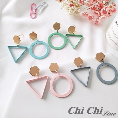 【現貨】Chi Chi 不對稱圓圈圈三角形幾何造型耳釘(粉紅色)-TE-1003