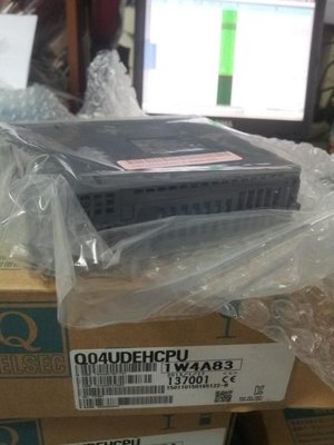 三菱 PLC Q04UDEHCPU 盒裝新品