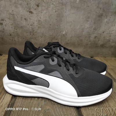 『 SLW 』376289-09 男女 PUMA Twitch Runner 織布 透氣 慢跑鞋 黑白色 25