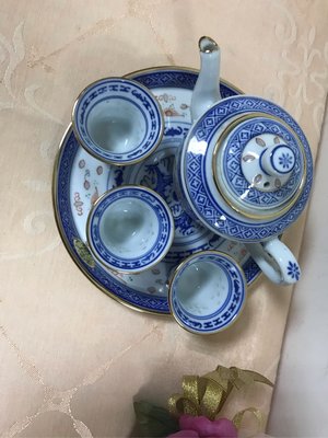 老前輩的收藏～中國景德鎮米粒杯壺 中國茶壺 茶杯