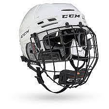 CCM 高階 Tacks 910曲棍球頭盔 冰球/直排輪曲棍球 傳統頭型 不需工具調整大小 接近頂規防護等級品質 但是不用五位數價格