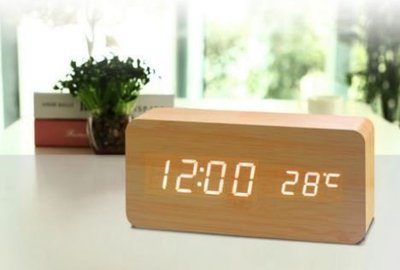 簡約設計風格時鐘 鬧鐘 木質時鐘 簡約時尚 木頭時鐘 木頭鬧鐘 LED鐘 送USB電源插頭