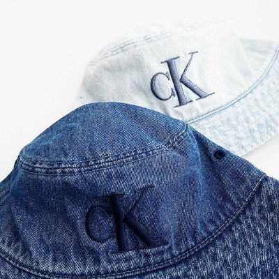 美國百分百【全新真品】Calvin Klein 帽子 休閒 CK 牛仔 漁夫帽 LOGO 深藍/淺藍 CQ64