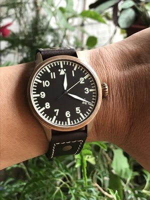 ARCHIMEDE 42H Bronze Pilot Watch 原汁原味的德國飛行風腕錶