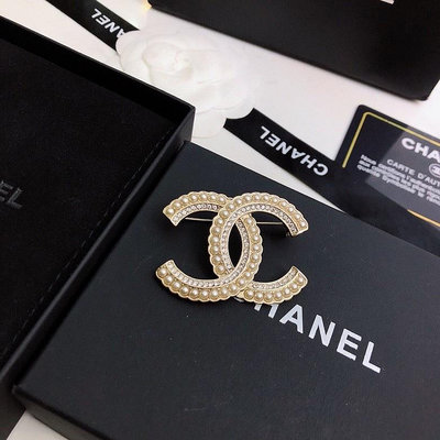 【二手】Chanel 小香 火爆最新 秋冬系列 大小珍珠小米珠 胸針 高級定
