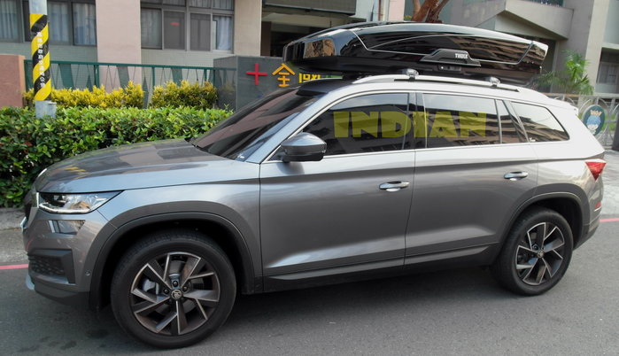 有名な高級ブランド <BR> <BR>Thule Edge Raised Rail 7204 <BR