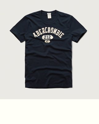 Maple麋鹿小舖 Abercrombie&Fitch＊AF 深藍色貼布電繡字母短T ＊ ( 現貨S號)