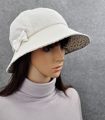 嘉芸的店 日本UV防紫外線女士帽子漁夫帽 夏天遮陽帽 盆帽太陽帽 日本防曬帽 米