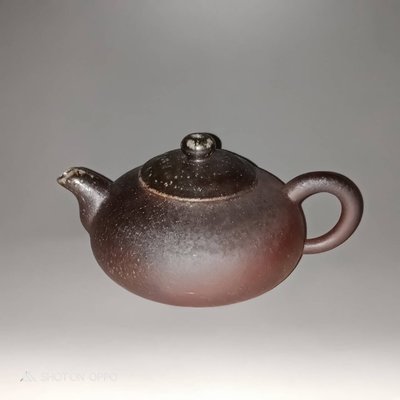手拉胚柴燒茶壺(0022)