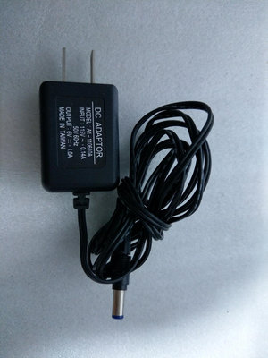 294 (變壓器) A1-110610A 6V 1A power supply Switching Adapter 狀況如圖 售出無退