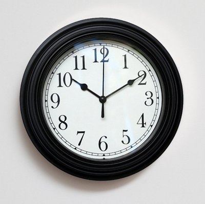 時鐘塑料靜音掛鐘 創意時尚客廳立體數字刻度掛鐘 鐘表 9寸22.5CM