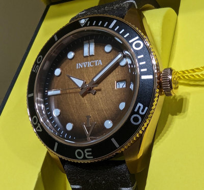 Invicta Vintage 棕色漸層斜紋面盤 防水100m 全新 44mm 自動錶 機械錶 免運