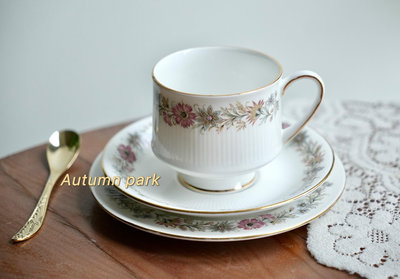英國中古瓷paragon帕拉貢復古花卉系列骨瓷咖啡杯 中古歐