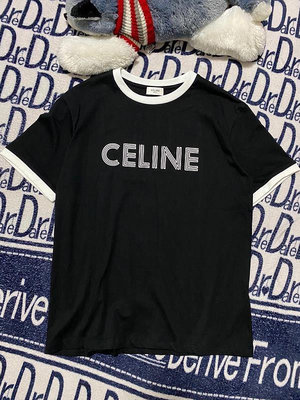 Celine賽琳女士黑色短款T恤，專柜買回來穿過兩三次，成色