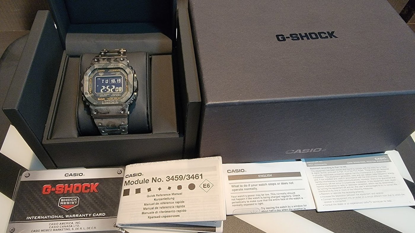 現貨只有一只 CASIO G-Shock GMW-B5000TCM-1 黑迷彩 絕版品 全新正品 已售出