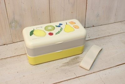 《散步生活雜貨-廚房散步》日本製 米津祐介 Lunch Box 兩層式 600ml 餐盒 便當盒YZL-166