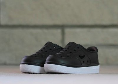 現貨 iShoes正品 Nike Foam Force 1 TD 小童 黑 白 防水 透氣 童鞋 AQ2442-001