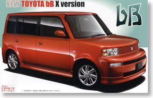 MOMO優選-富士美拼裝汽車模型 1/24 New TOYOTA bB Z/1.5 X Version 03610