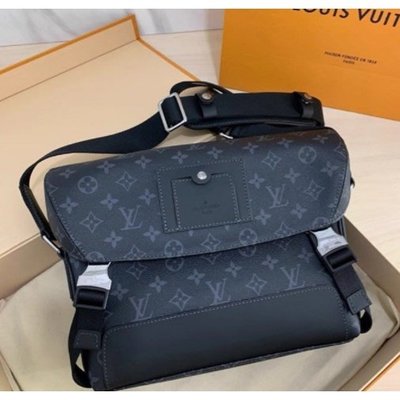 Voyager cloth satchel Louis Vuitton Grey in Cloth - 24100078