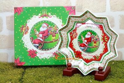 點點蘑菇屋{點心盤}義大利PALAIS ROYAL精緻9吋十角星型聖誕老人蛋糕盤 彩繪陶瓷 聖誕老公公 聖誕節