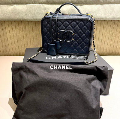 Chanel真品經典 Chanel vanity case 21 深藍魚子醬金鍊方盒手提包 大全配