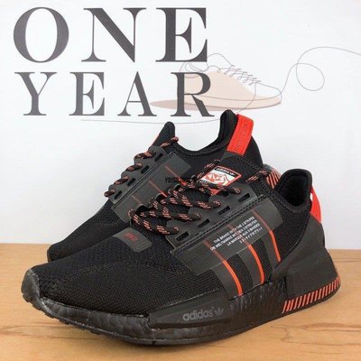 【正品】ONE YEAR_ Adidas Boost NMD R1 V2 黑 紅 雷射 3M 反光 FW6409潮鞋