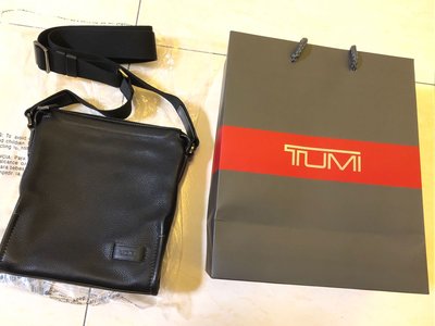 TUMI 牛皮側背包 63024DP (原廠保固中）