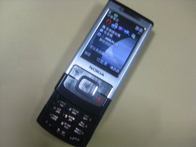 Nokia 6500s-1 3G手機 螢幕會跳 缺背蓋370