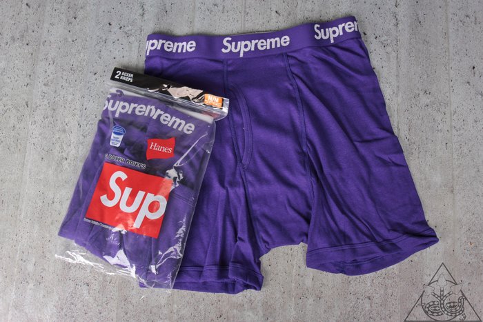 在庫処分】 Supreme × シュプリーム 2枚 紫 パープル Purple Mサイズ Briefs Boxer Hanes - Mサイズ -  labelians.fr