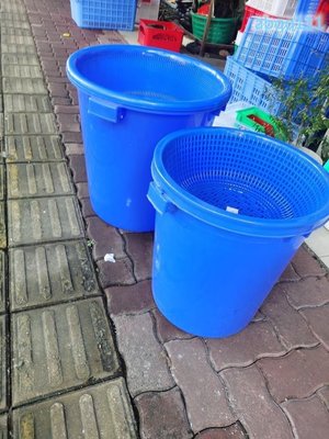 垃圾桶過濾水桶100L塑料垃圾桶50升垃圾桶濾水桶圓桶高4250白色水箱 水桶 手提水箱 儲水桶 儲水箱 密封桶 塑膠桶