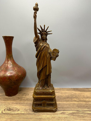 【二手】外貿尾單：statue of liberty～自由女神像～高 銅器 擺件 黃銅 【福源齋】-1951