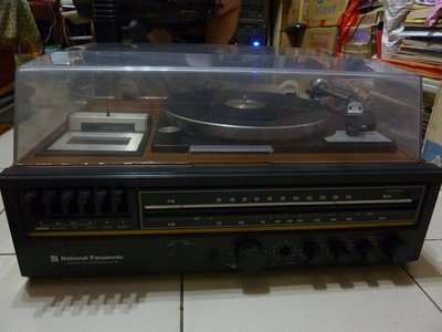 早期國際牌  老件 黑膠電唱機/早期LP唱機//古董電唱機 體積大