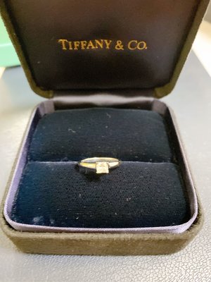 Tiffany Lucinda 0.33ct鉑金鑽戒