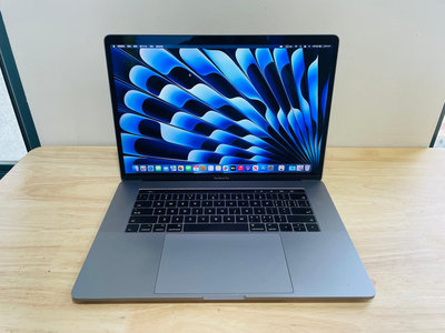 台中 2016年 MacBook Pro 15吋 i7 (2.7) 16G 512G 英文鍵盤 灰色 蘋果電腦 971次