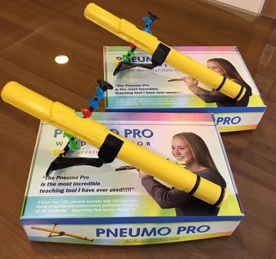 Pneumo Pro wind director 長笛氣流練習器。新型彩色小風扇將氣流視覺化，是練習的好夥伴!