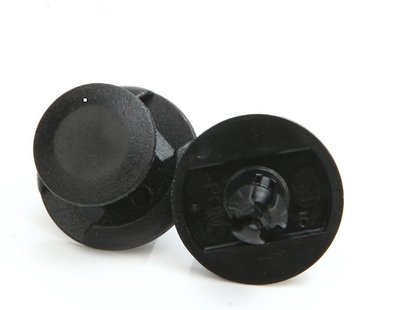 SWIFT  保桿內規板鈕扣   保桿扣  塑膠件扣 用於保桿內規  還有輪弧周邊的  檔泥板 塑膠件 鈕扣 單顆12元