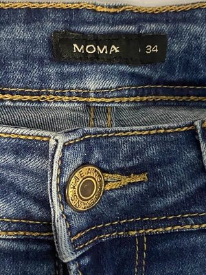 MOMA狗造型彈性小喇叭牛仔褲