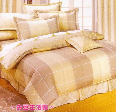 100%純棉_ 特大鋪棉床罩兩用被全套六件組。台灣製。6x7尺。673