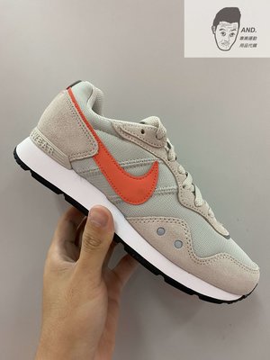 【AND.】NIKE WMNS VENTURE RUNNER WIDE 運動 復古 休閒 女款 DM8454-005