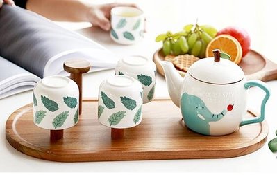 6977A 日式 浮雕大象造型陶瓷茶具組 一壺四杯木支架托盤茶組 可愛動物茶壺茶杯組陶瓷杯組陶瓷壺套裝禮品